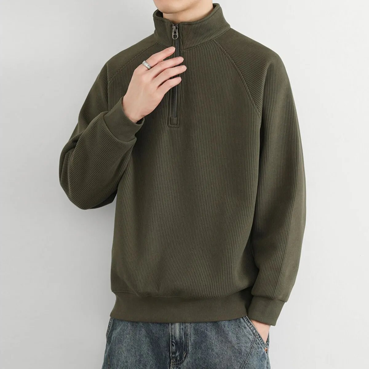 Winter Clothing Colors 2026 - Sudadera Verde para Hombre 2026, Estilo