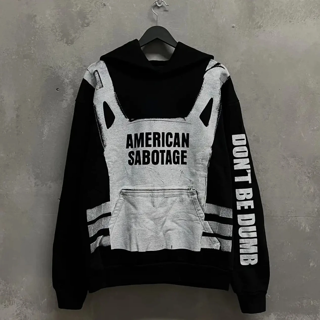 Winter Clothing Ideas For Women - Sudaderas con capucha Sabotage, Ideas de
