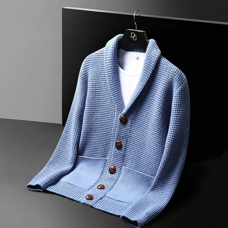 Chaqueta de Punto de Lujo de A - Winter Clothing Uae reseña y precio